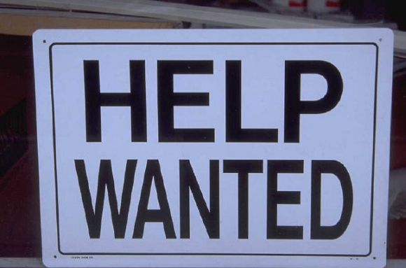 Personnel managers are hard pressed to find a single acceptable candidate in the thousands of applicants that they encounter Personnel managers are hard pressed to find a single acceptable candidate in the thousands of applicants that they encounter